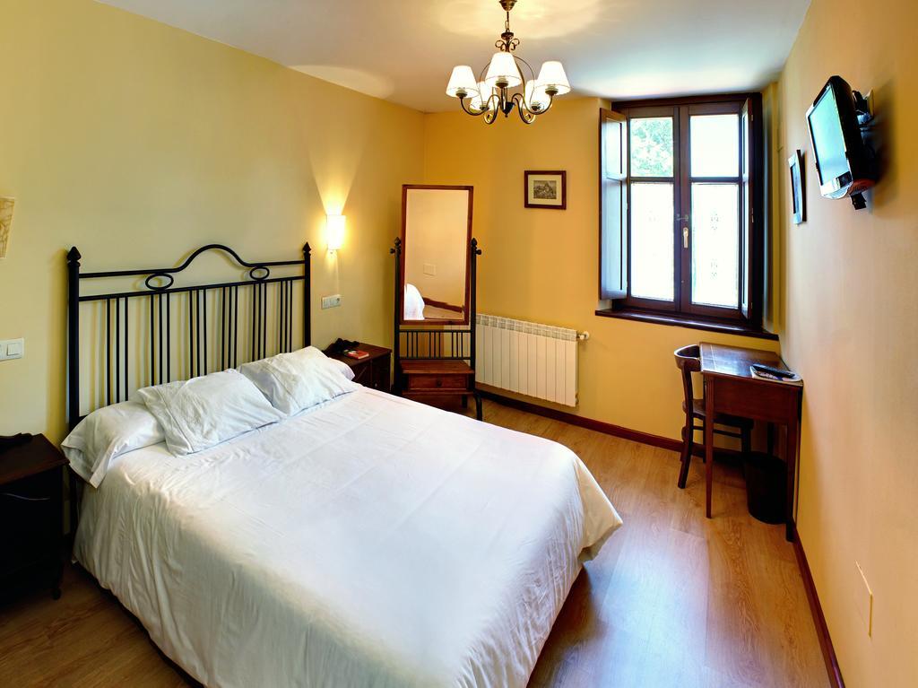Hotel Rural Coviella Arriondas Ngoại thất bức ảnh